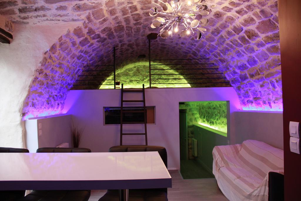 Holiday home De La Fontaine